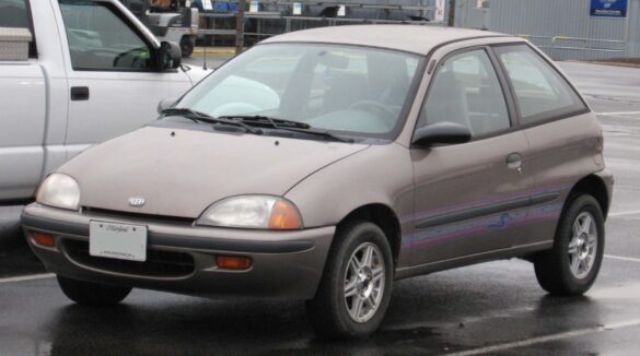 Geometro compact car